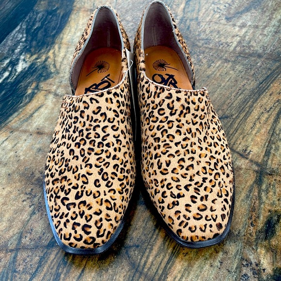 OTBT Shoes - OTBT “Coyote shoes”. Cheeta print calf hair. New with tags.